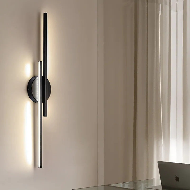 Noviq Modern Nordic Disc/Linear LED Wall Lamp, Black/White