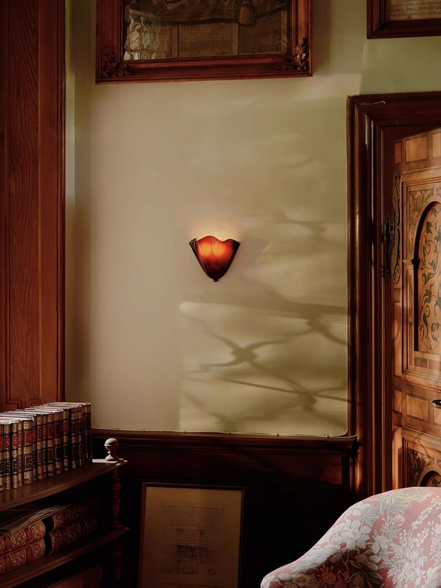 Petalia Wall Light - Blowlighting