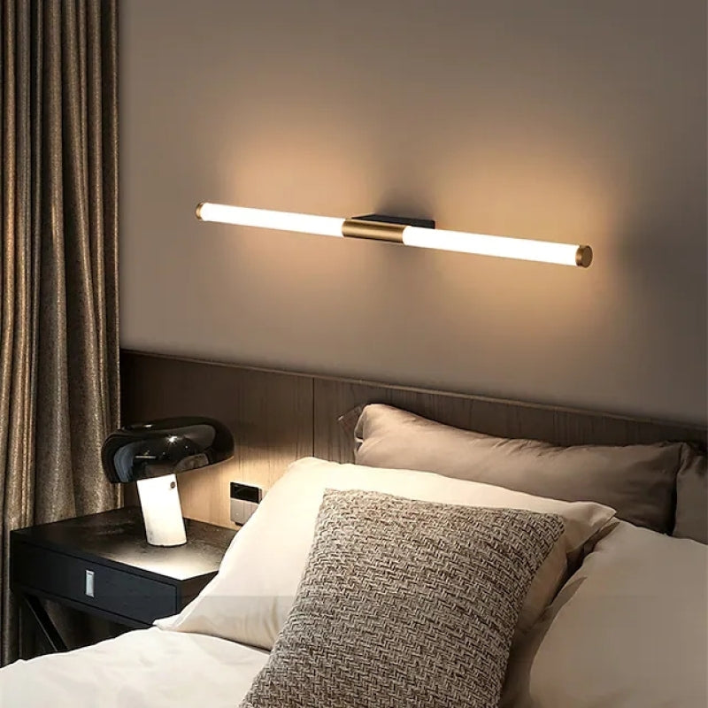 Aeri Minimalist Linear Wall Lamp, Gold