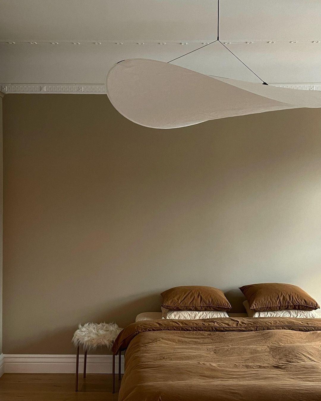Tense Tyvek Pendant Lamp - Blowlighting