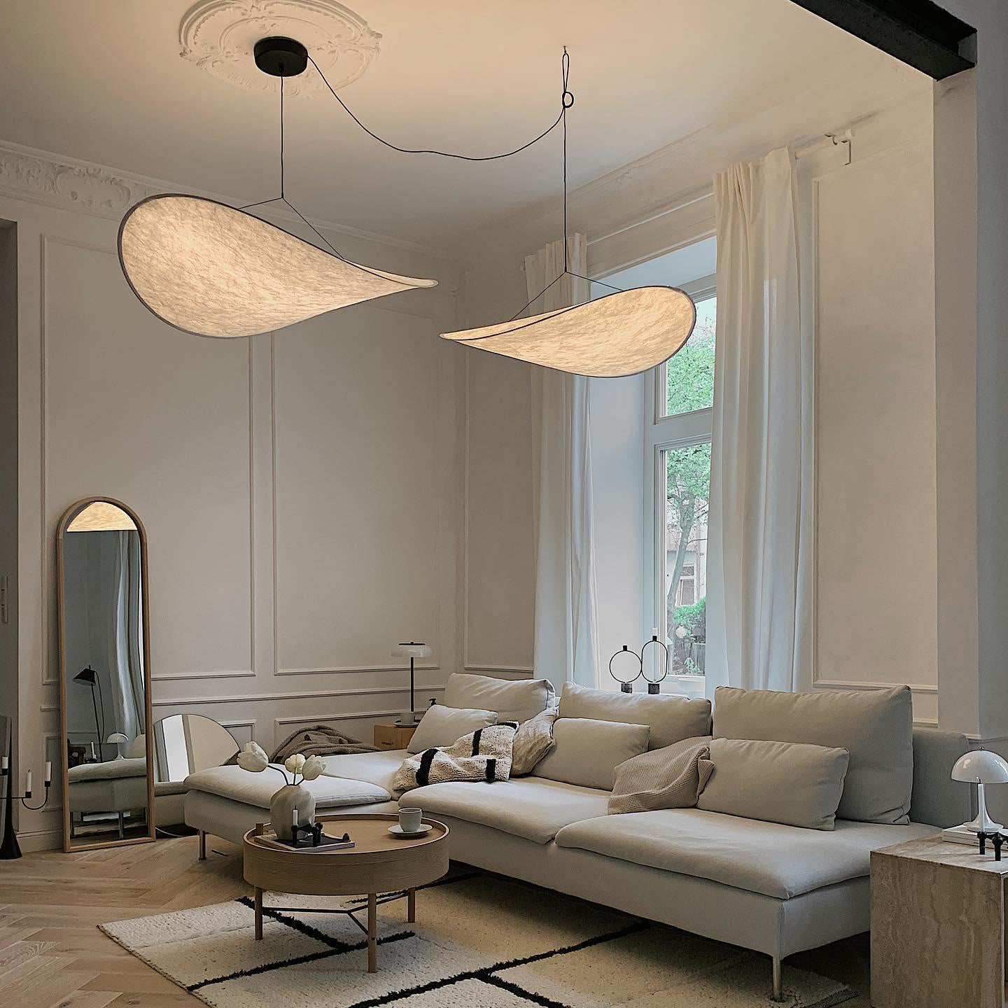 Tense Tyvek Pendant Lamp - Blowlighting