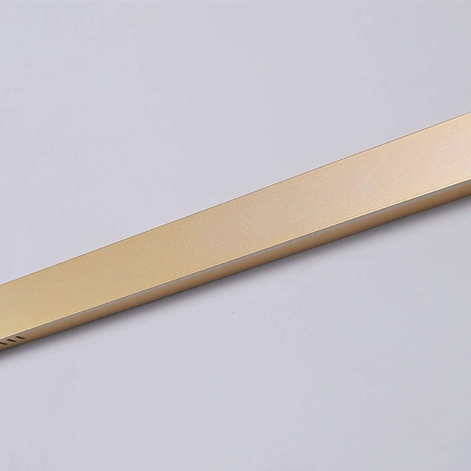Arveno Wall Lamp Minimalist Linear Gold/Black/White