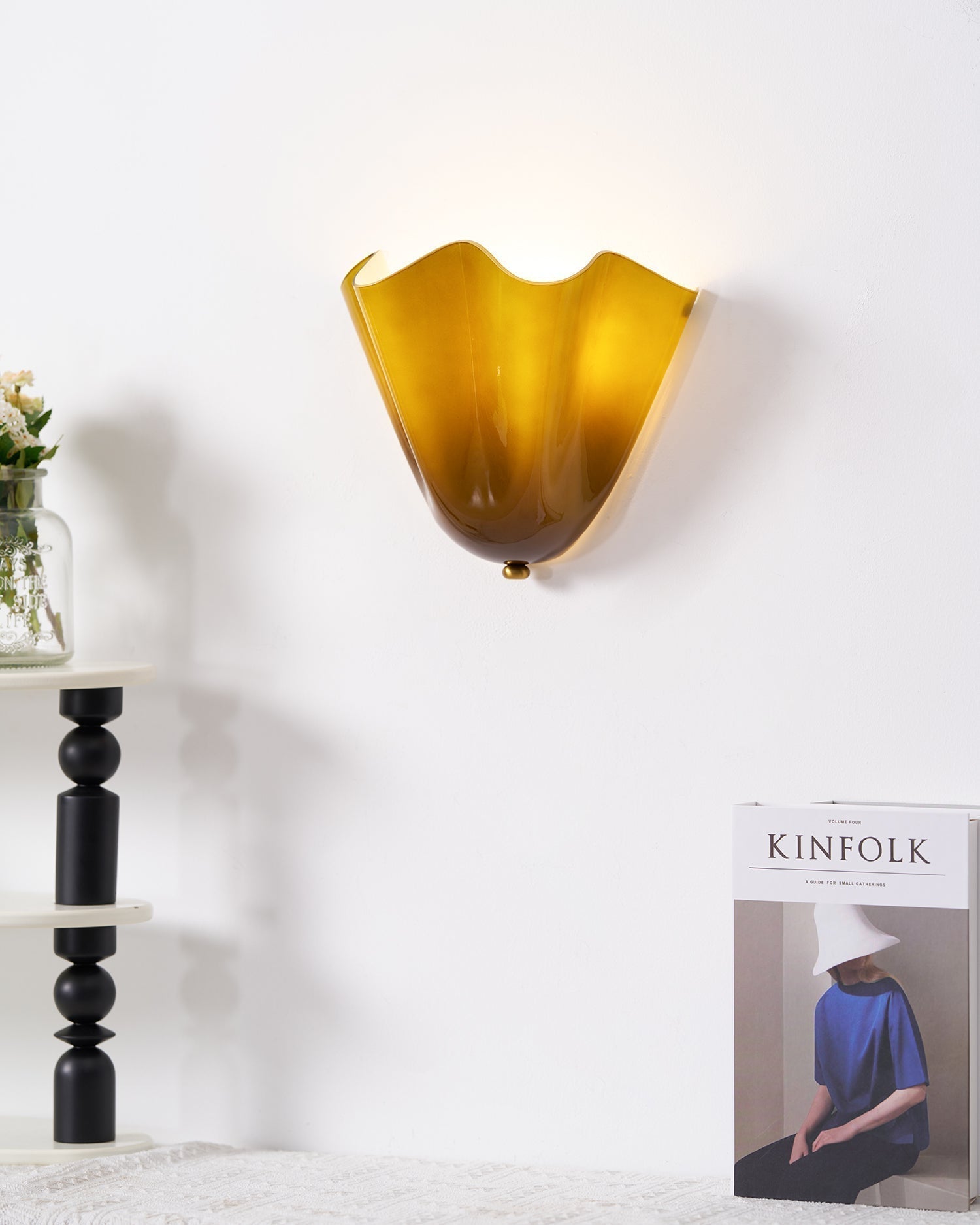 Petalia Wall Light - Blowlighting